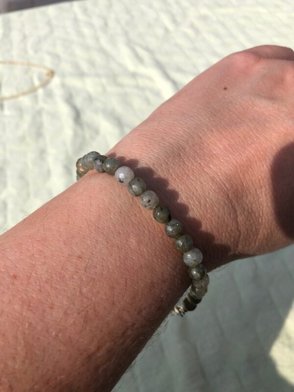 Labrodoriet armband zilver