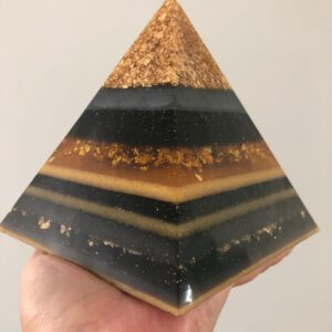 Grote piramide op maat