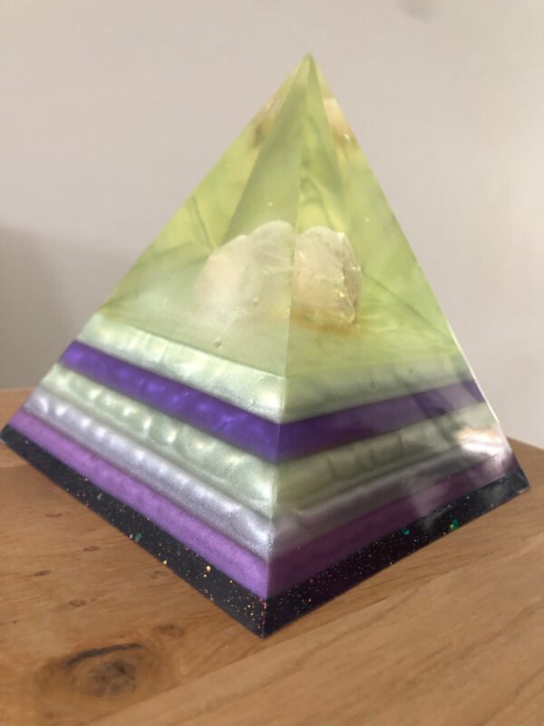 Grote piramide op maat - Afbeelding 3
