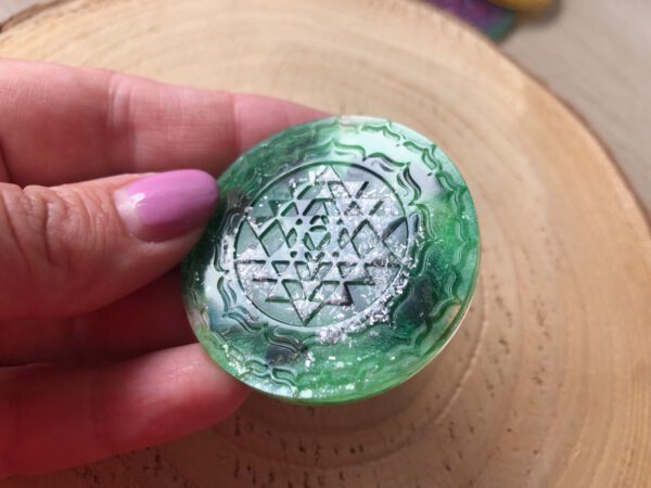 Orgonite oplaadschijfje - Afbeelding 2
